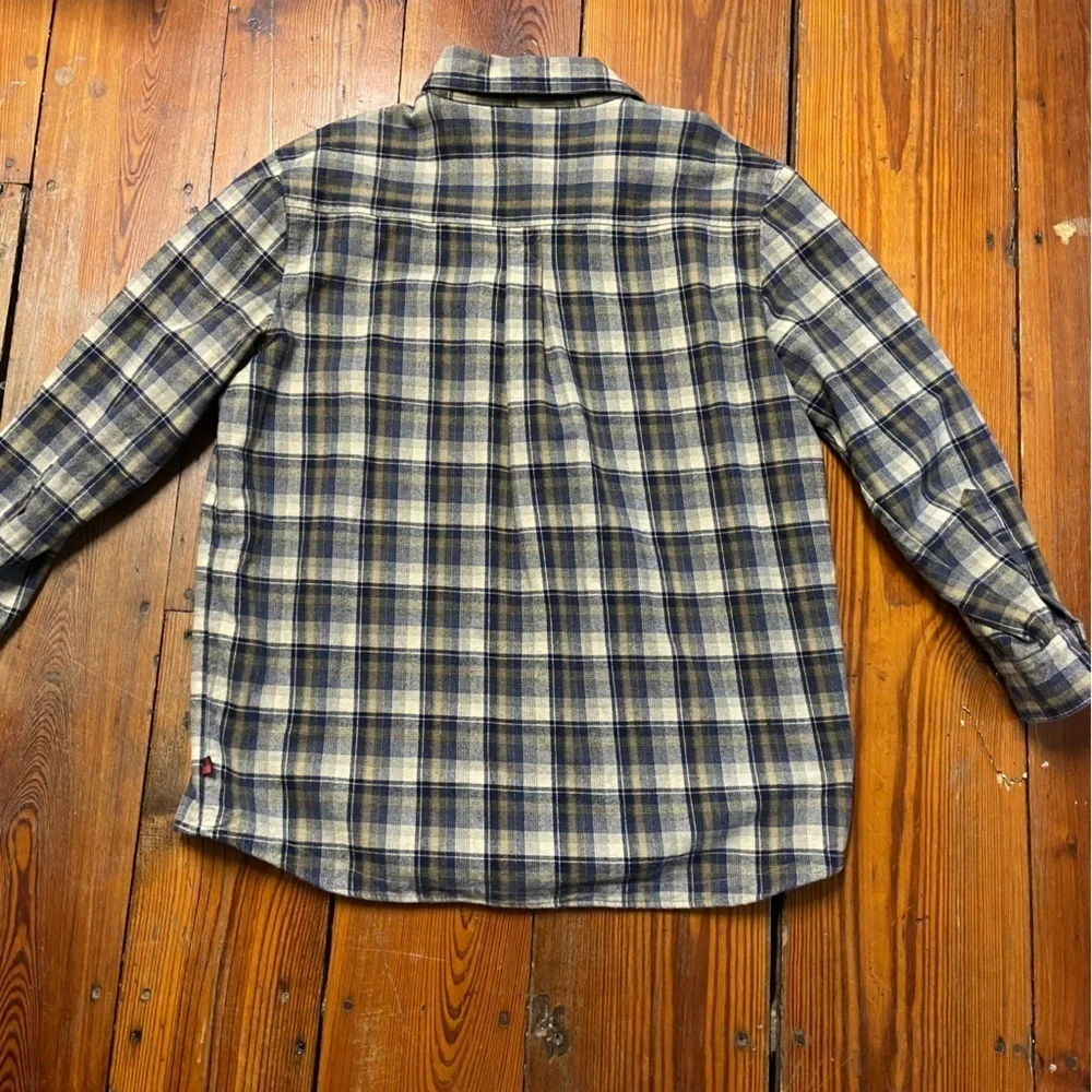 Woolrich Men’s Deep Navy Ombre Flannel Shacket Size L Plaid Shirt Heavyweight